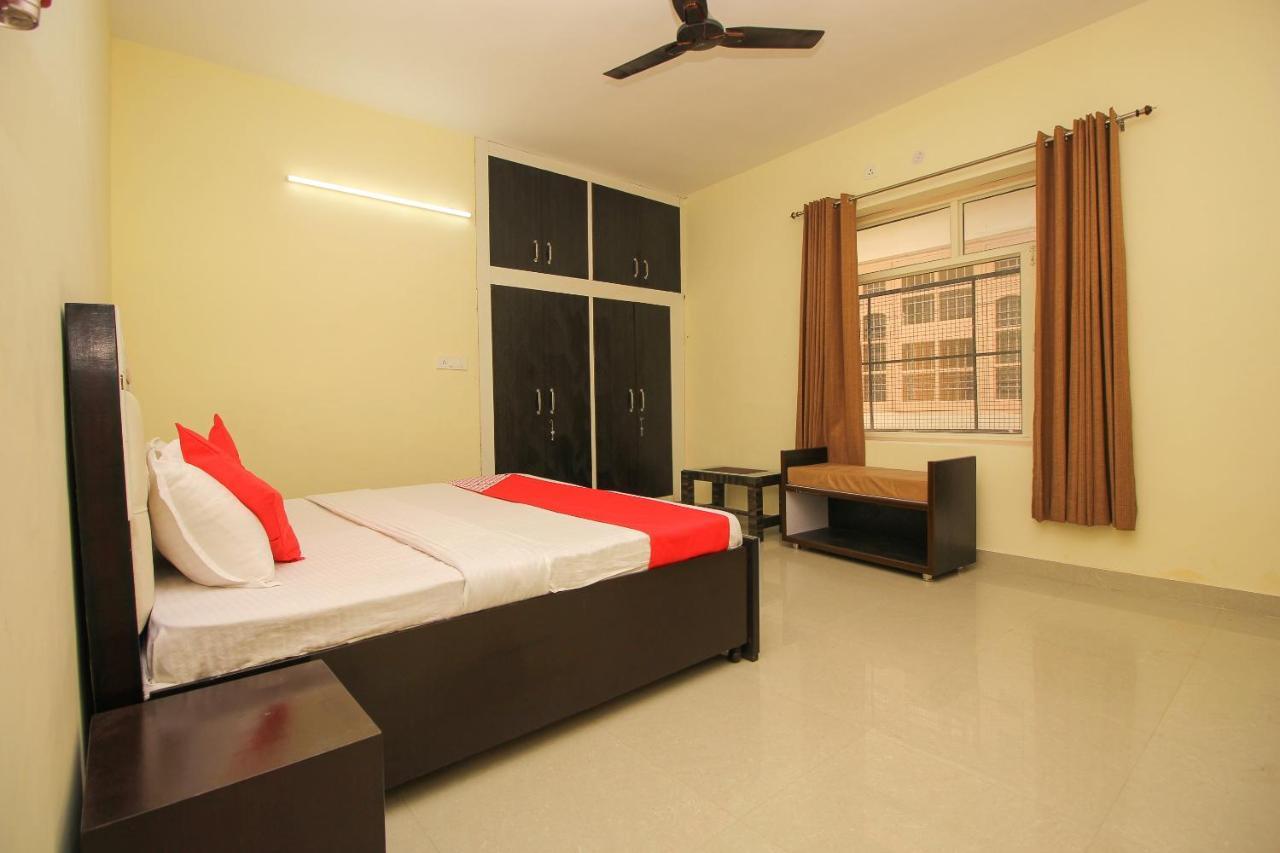 Oyo 39391 Jk Guest House Dharamshala Buitenkant foto