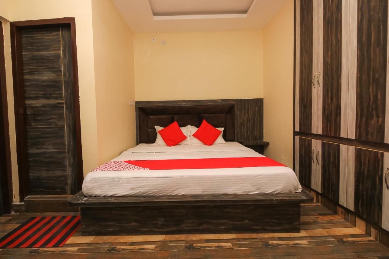 Oyo 39391 Jk Guest House Dharamshala Buitenkant foto